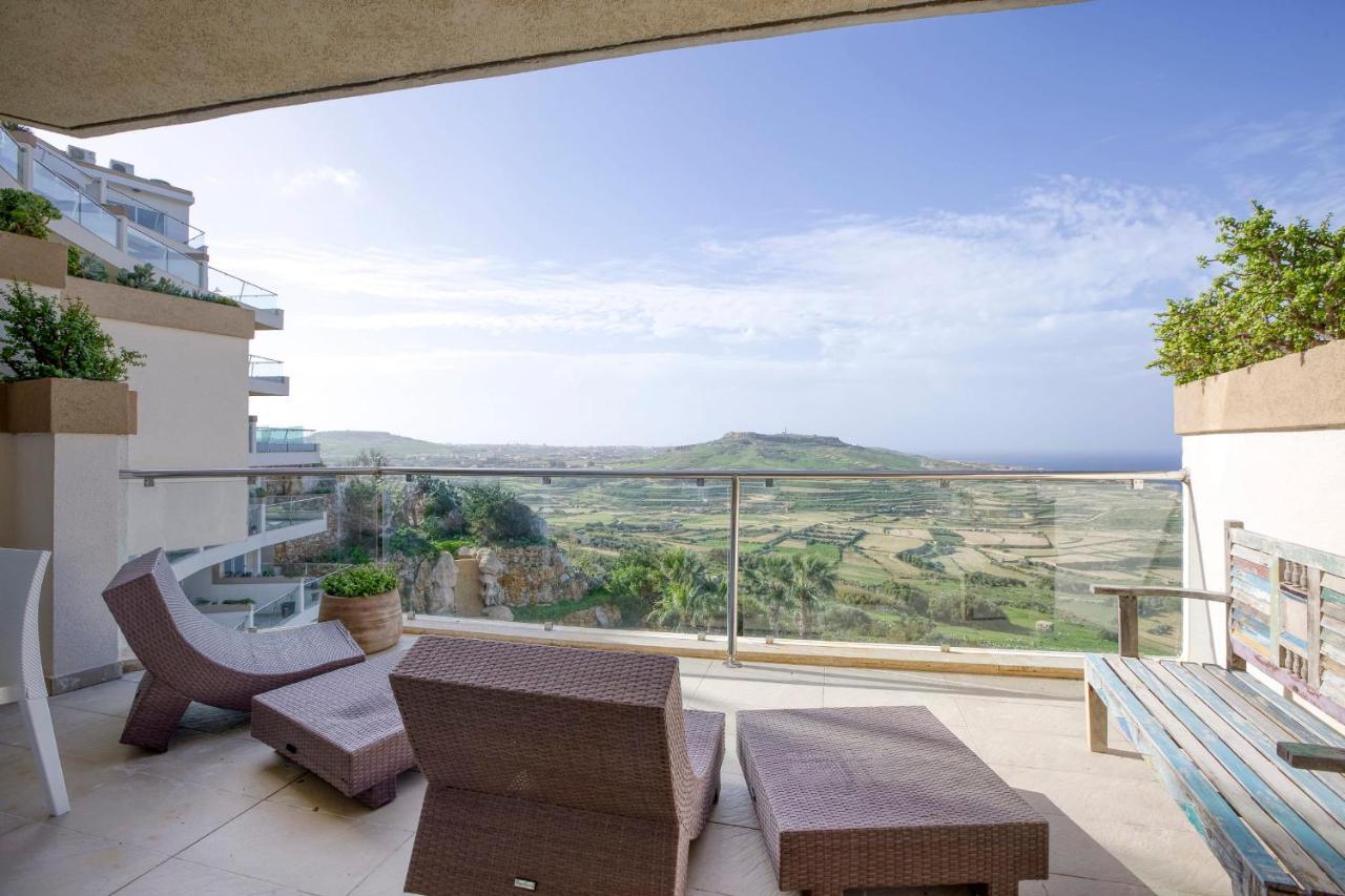 Apartment With Pool-Hosted By Sweetstay Zebbug  Dış mekan fotoğraf