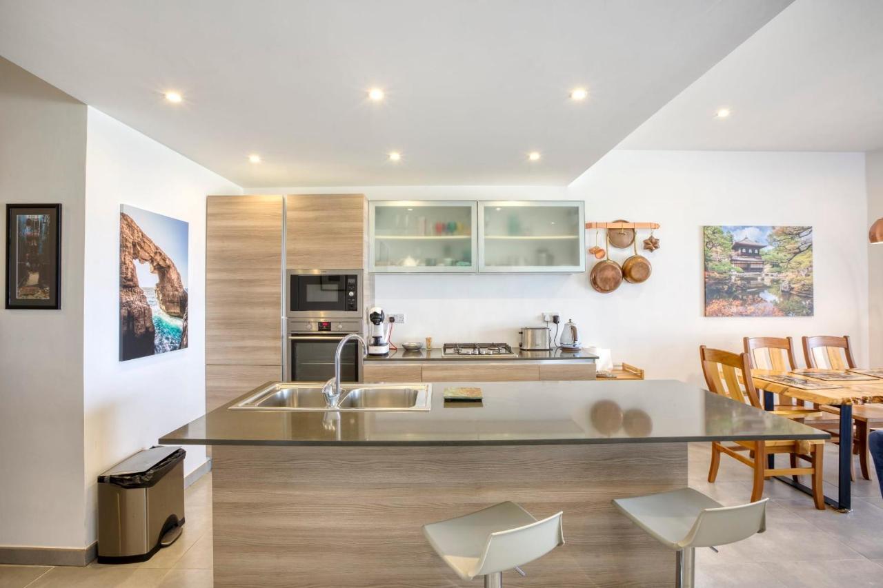 Apartment With Pool-Hosted By Sweetstay Zebbug  Dış mekan fotoğraf